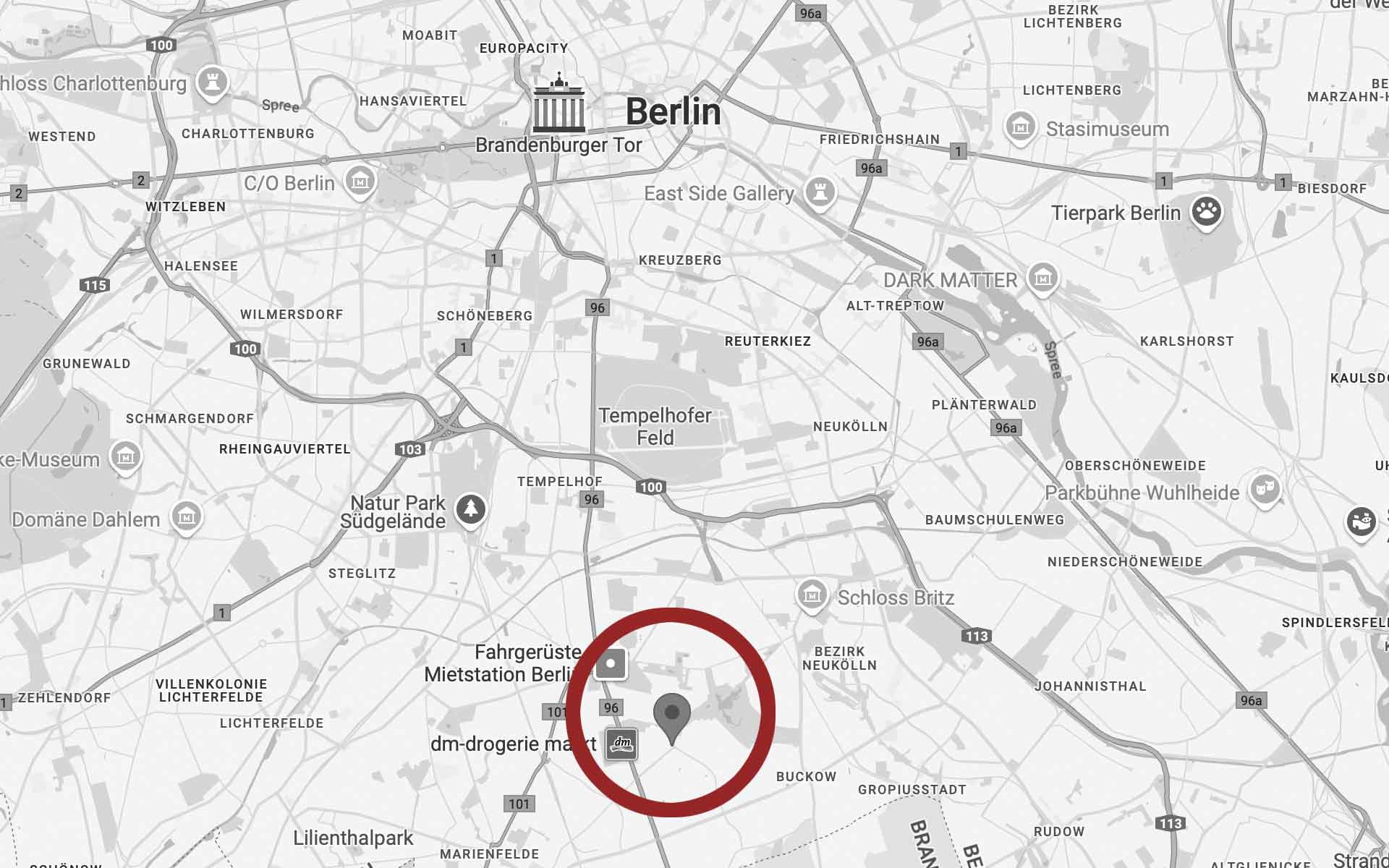 Die Grafik zeigt einen Stadtplan, auf dem die Praxis von Asli Demirel in Berlin-Mariendorf markiert ist.